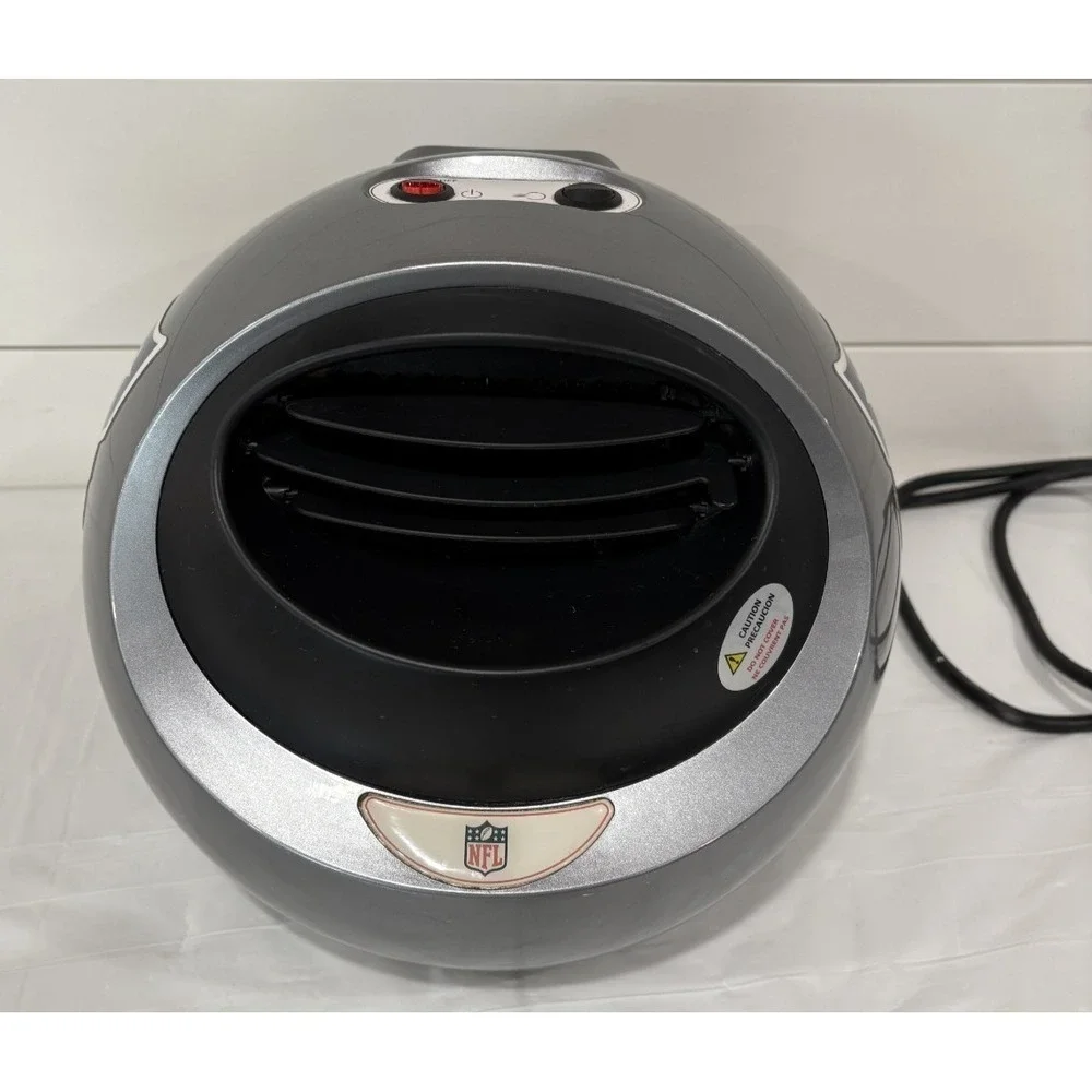 NFL New England Patriots Helmet Infrared Space Heater 600W-1200W TESTED & WORKS!